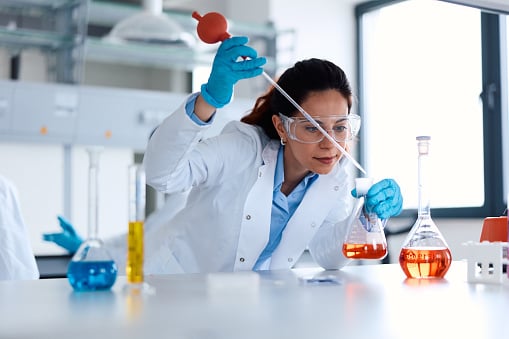 lab-34-technician