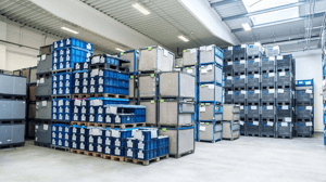 Returnable plastic containers