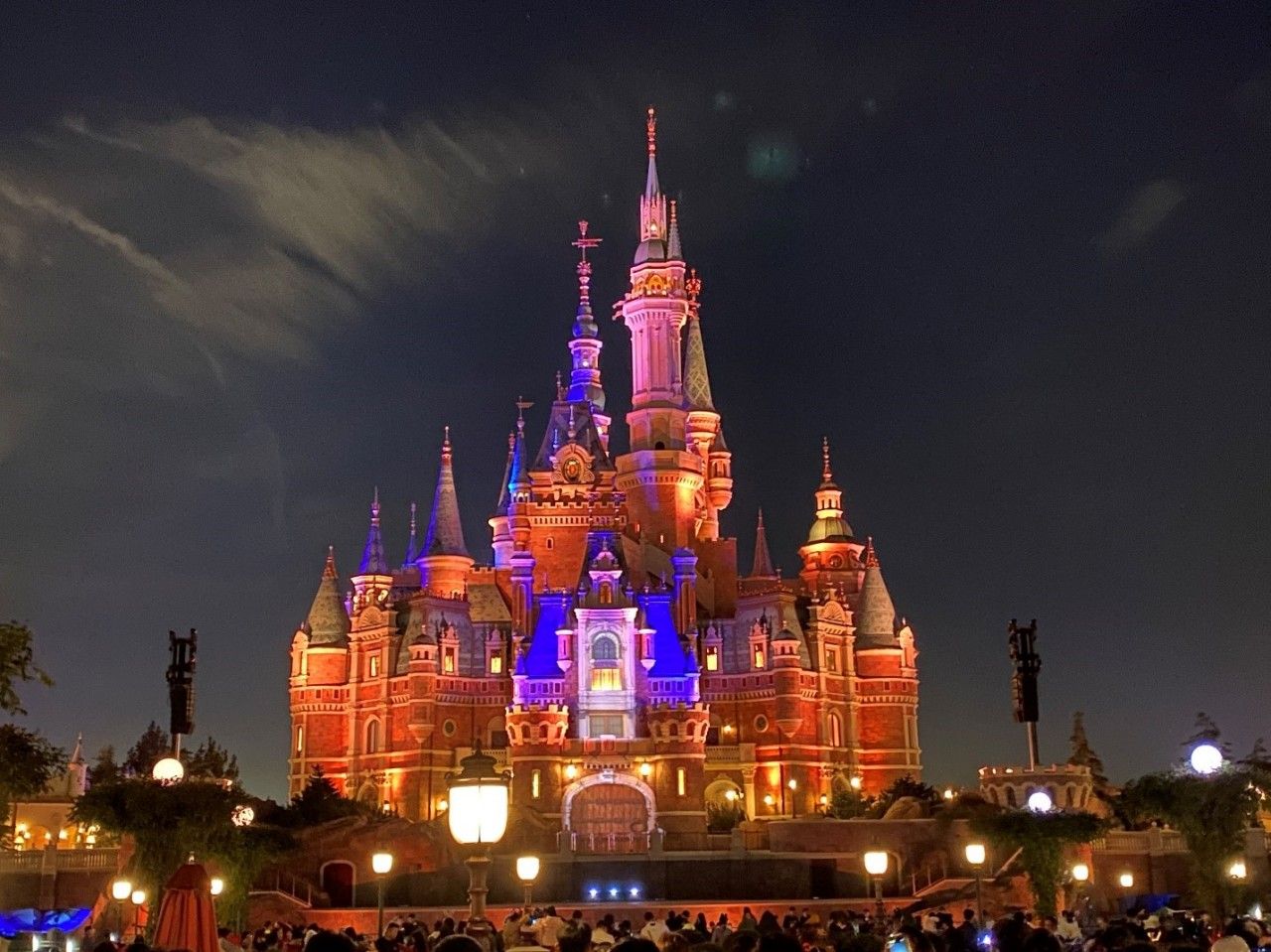 Shanghai Disneyland Castle
